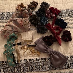 Hair Accessories Bundle!! 🎀